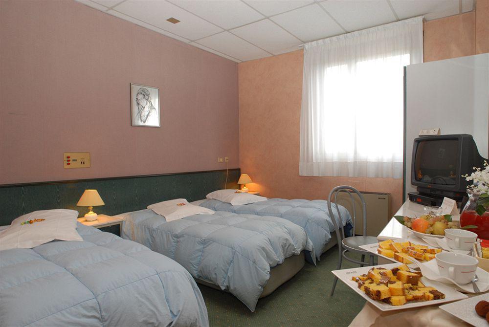 Hotel Thp Bologna Carteria di Sesto Rastignano Pokój zdjęcie